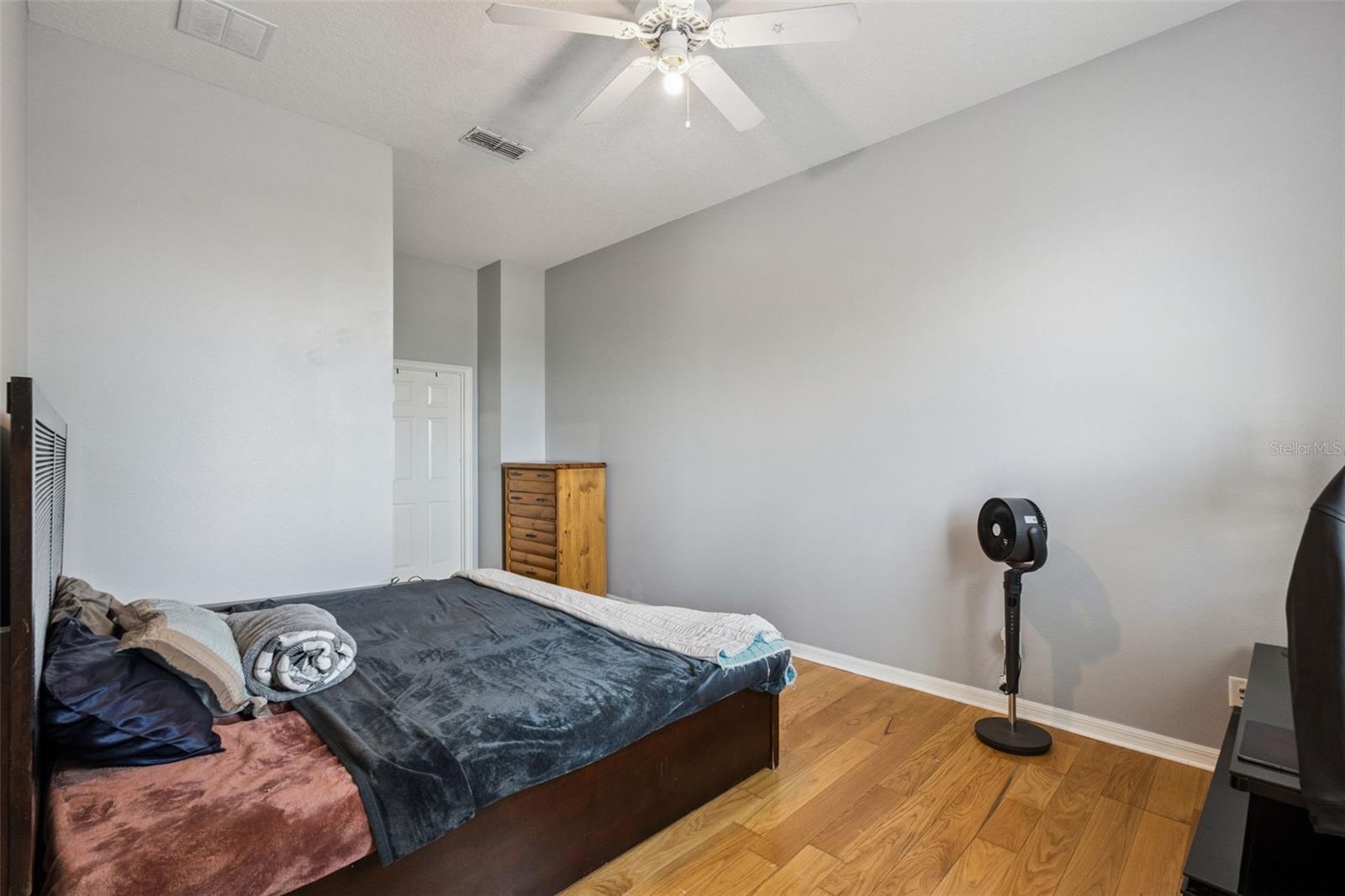 HOWEY SUB - Residential