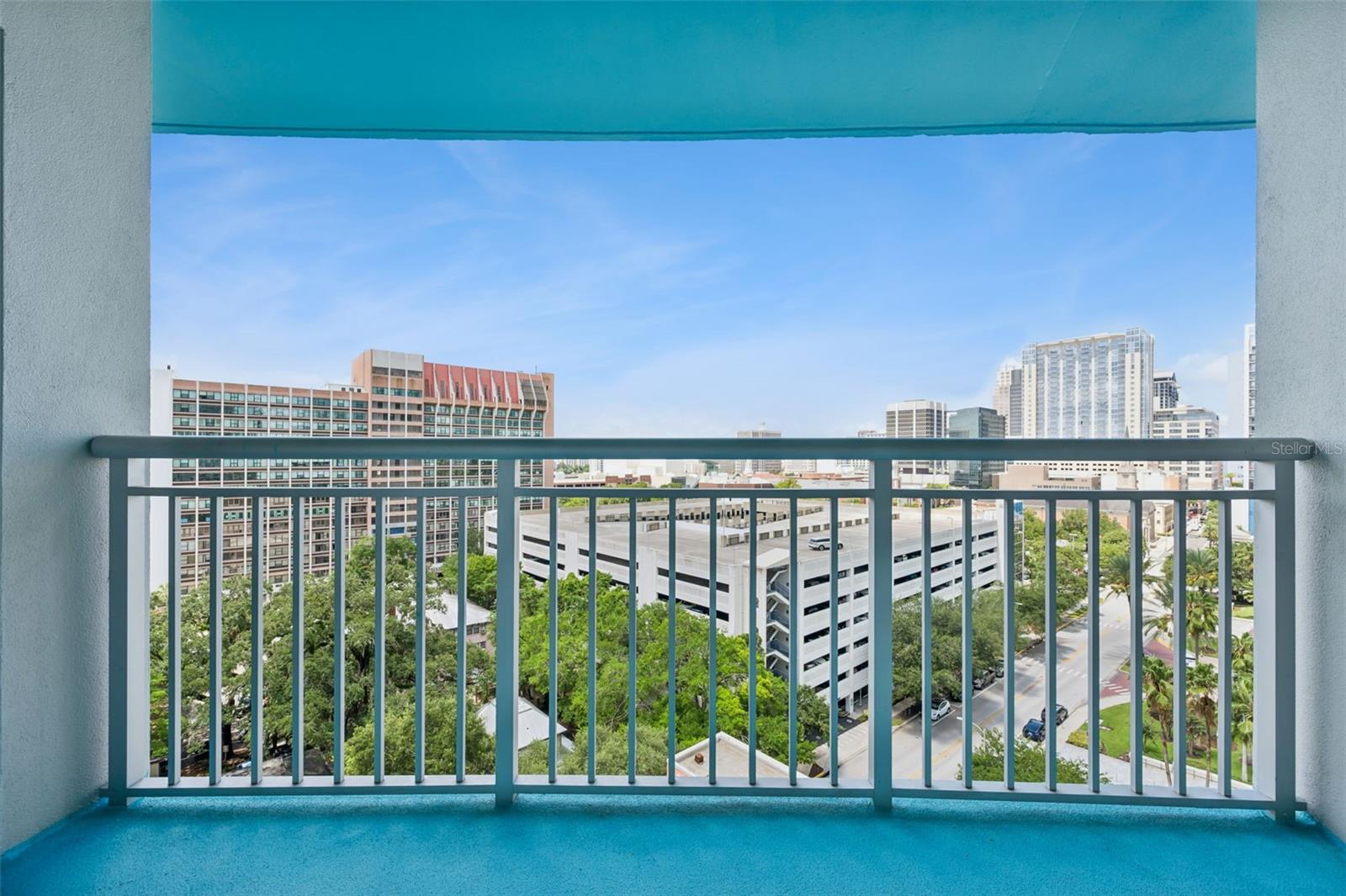 WAVERLY/LK EOLA - Residential