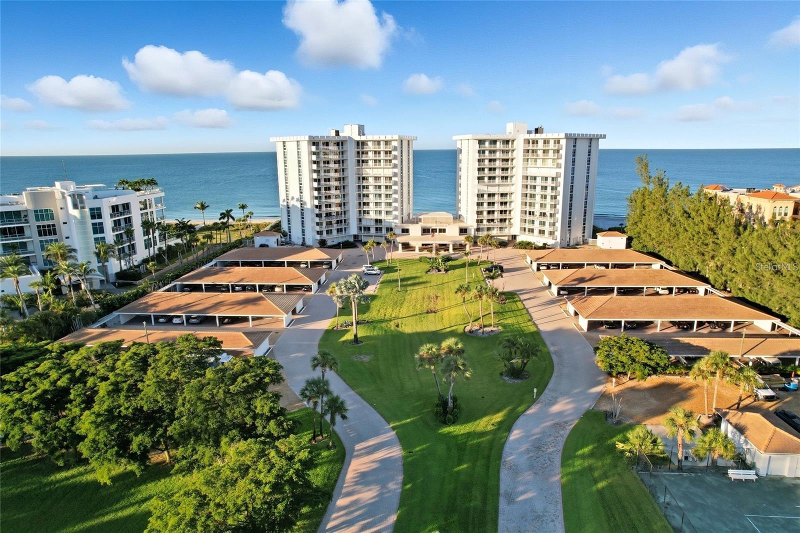 ISLANDER CLUB OF LONGBOAT - Residential