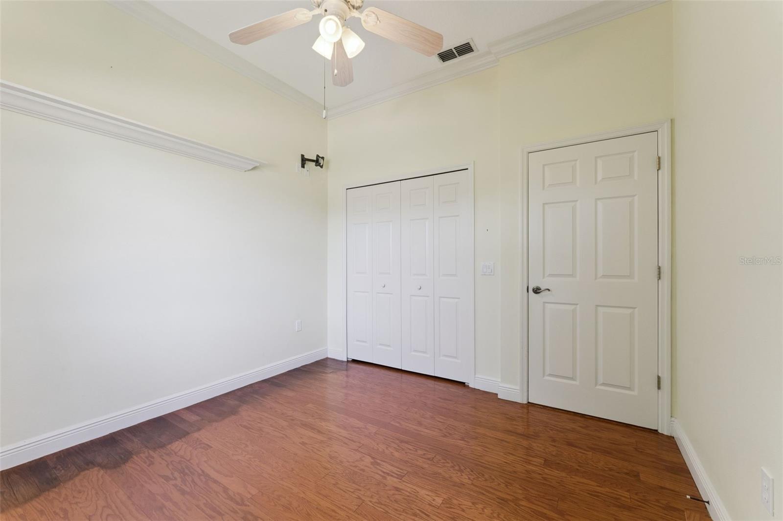 SUMMIT GREENS PH 01 - Residential