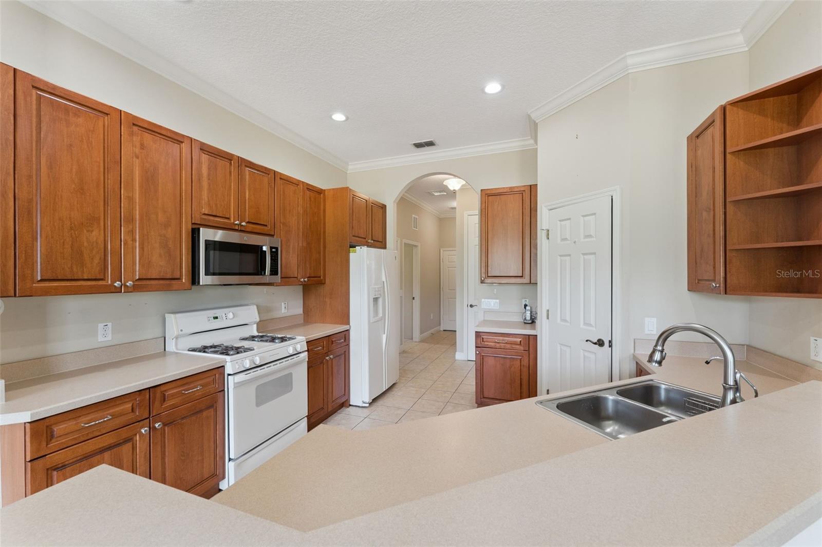 SUMMIT GREENS PH 01 - Residential