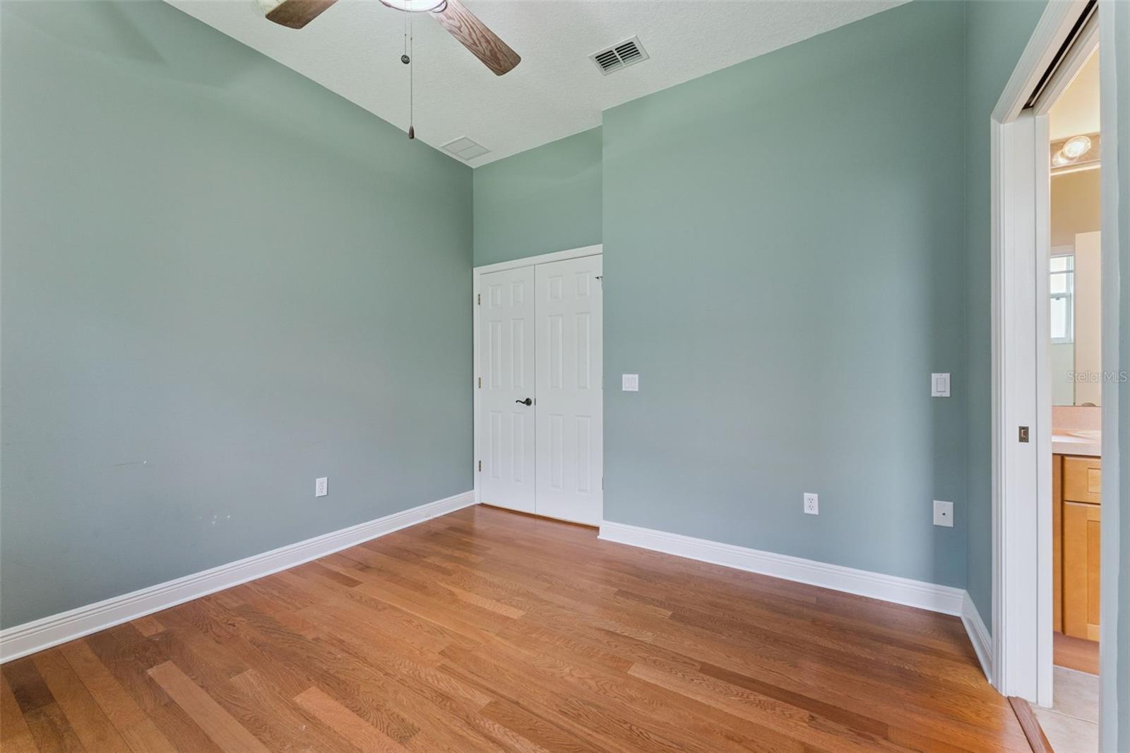 SUMMIT GREENS PH 01 - Residential