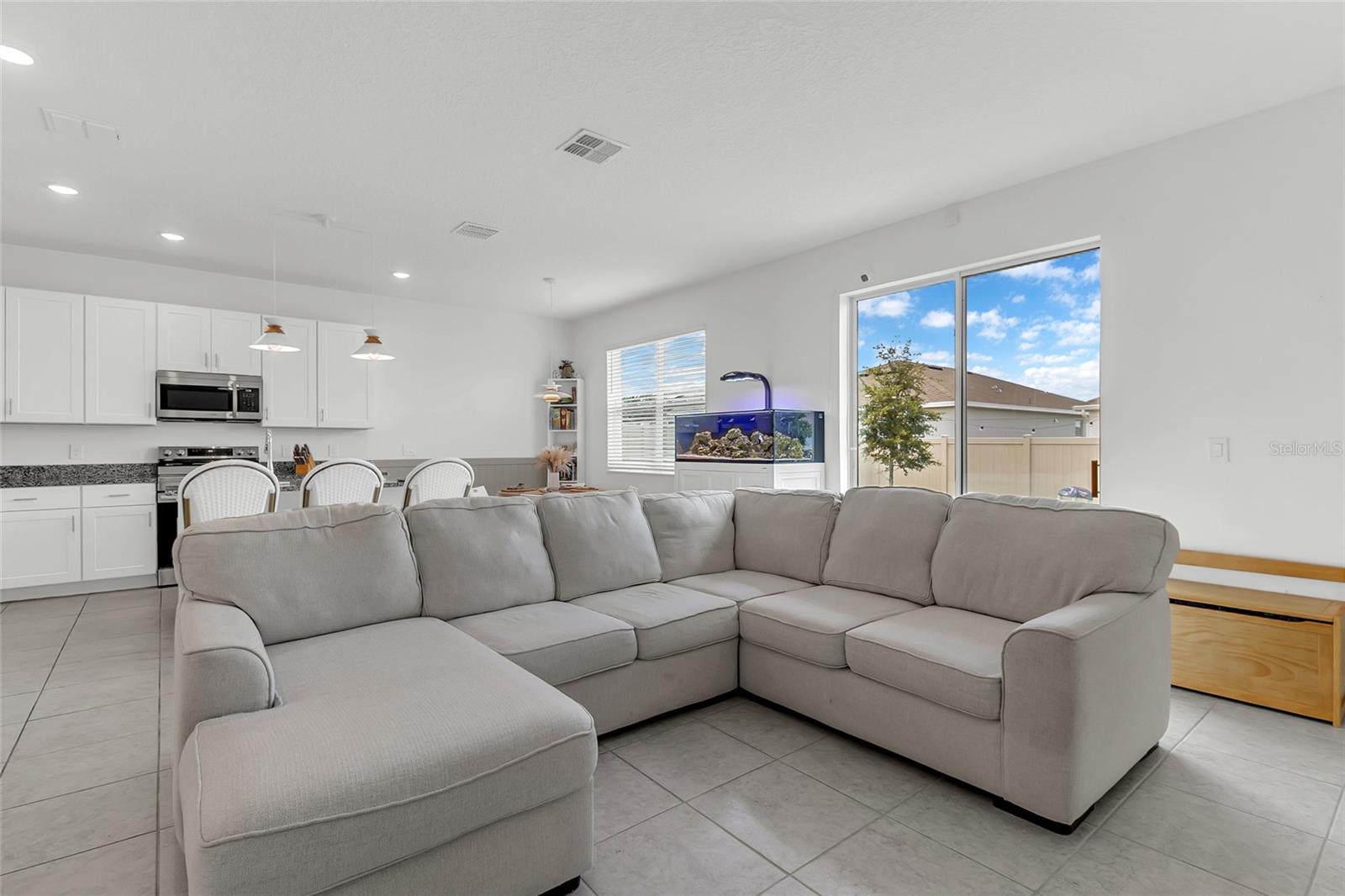 TARPON BAY PH 3 - Residential