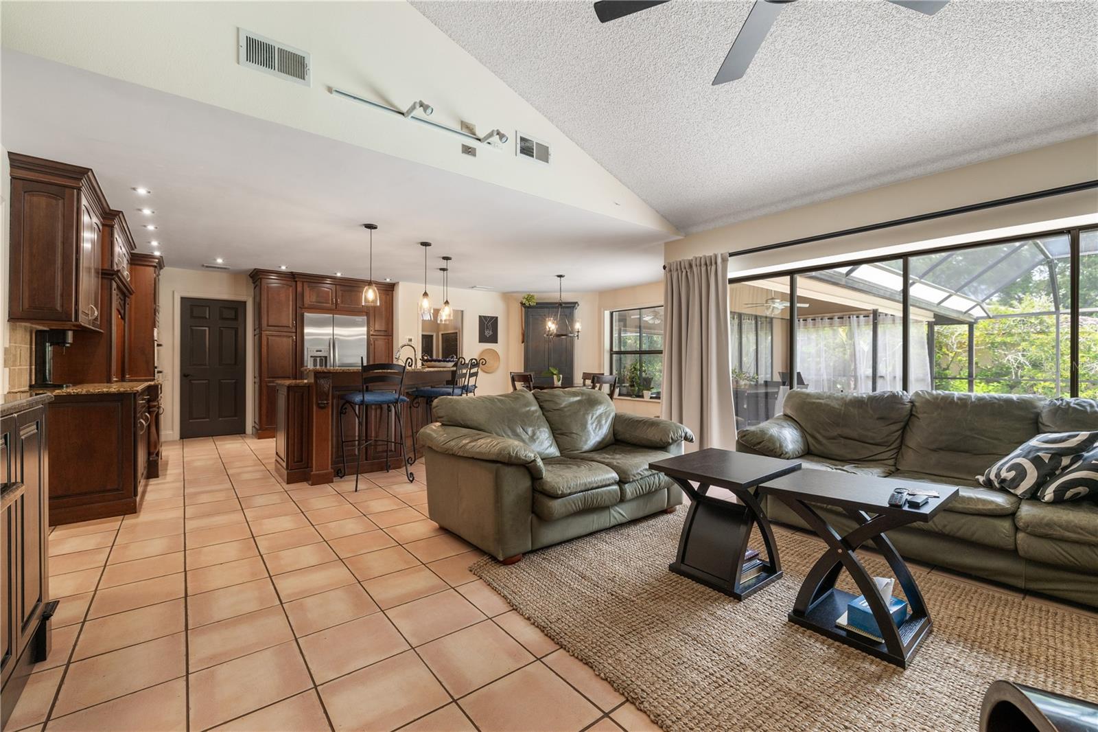 TARPON WOODS 4TH ADD - Residential