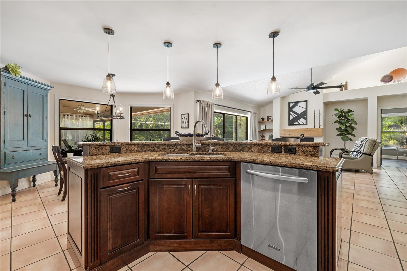 TARPON WOODS 4TH ADD - Residential