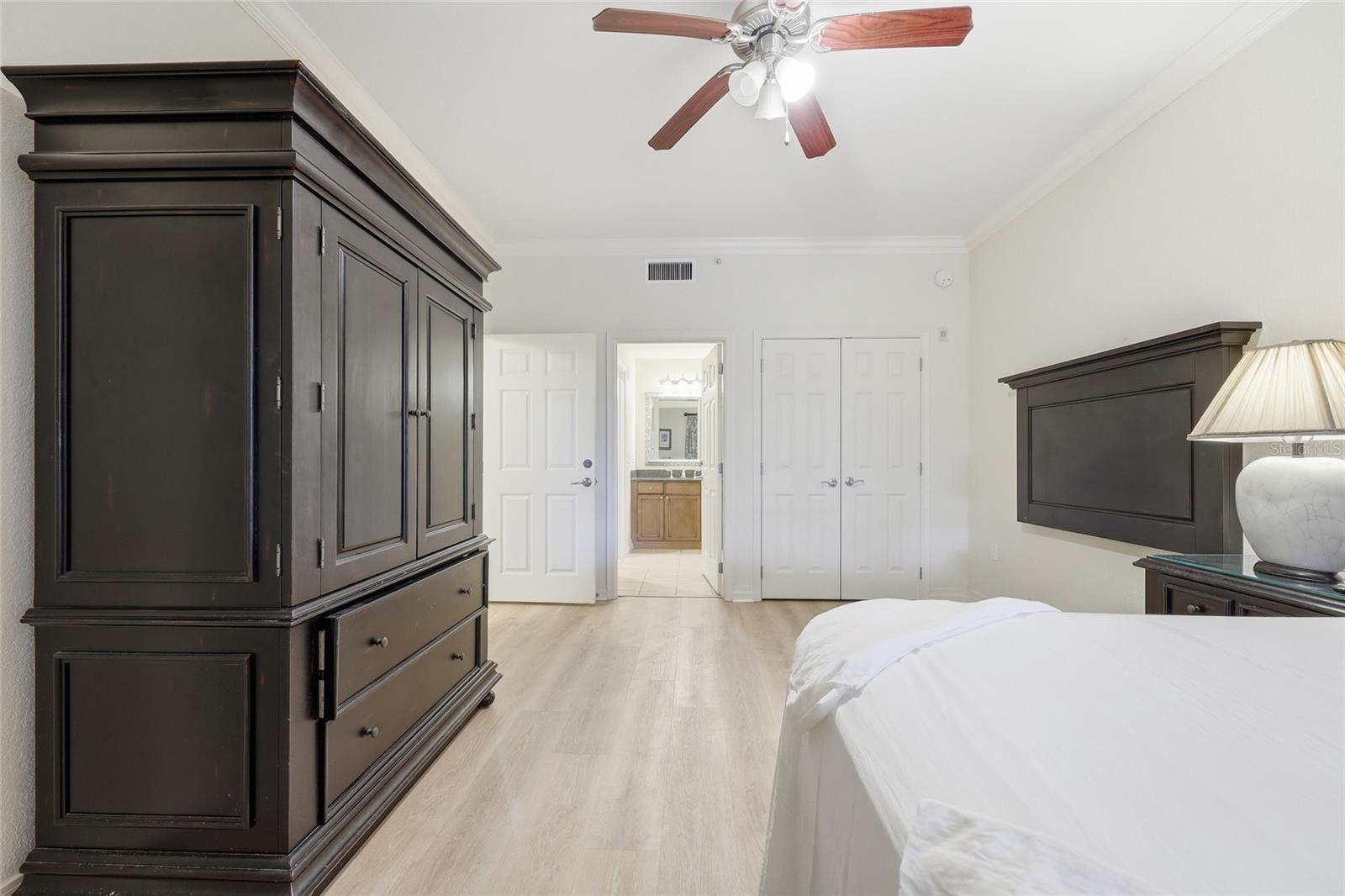 VILLAS AT REUNION SQUARE CONDO PH 2 - Residential