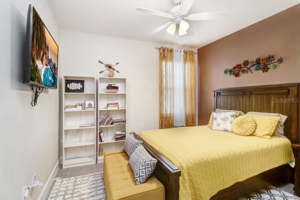 MIRABAY PRCL 8 - Residential