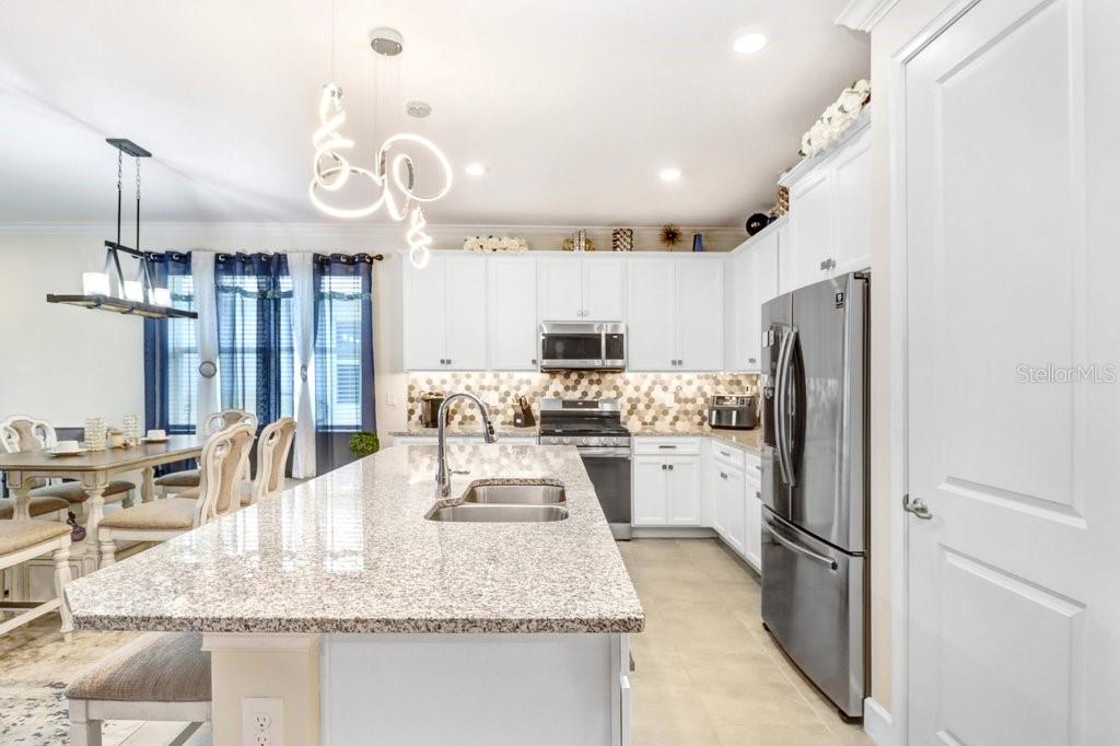 MIRABAY PRCL 8 - Residential