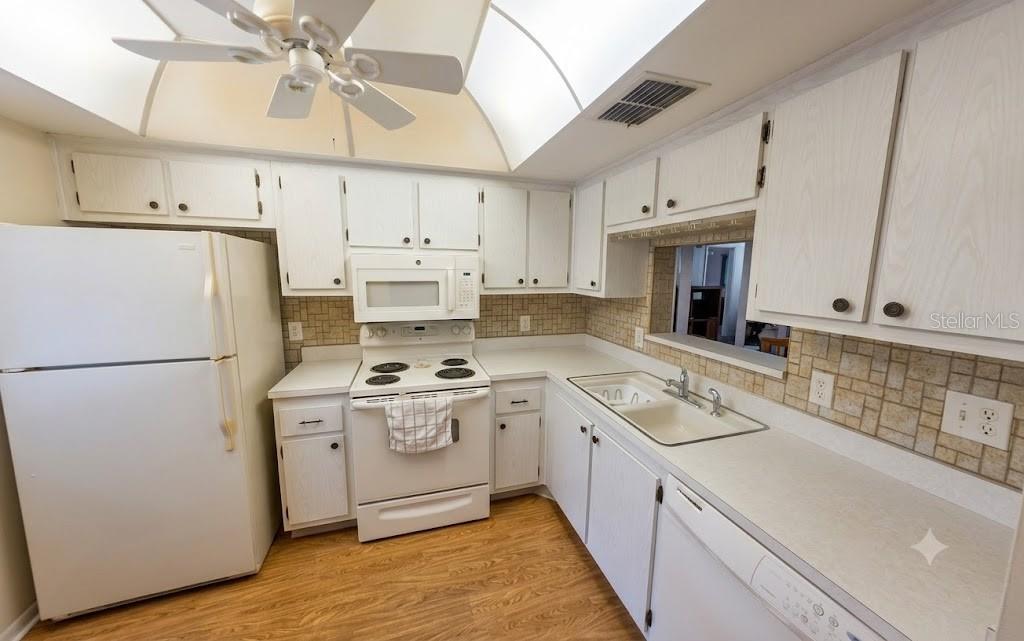 PINEWOOD VILLAGE CONDO - Residential