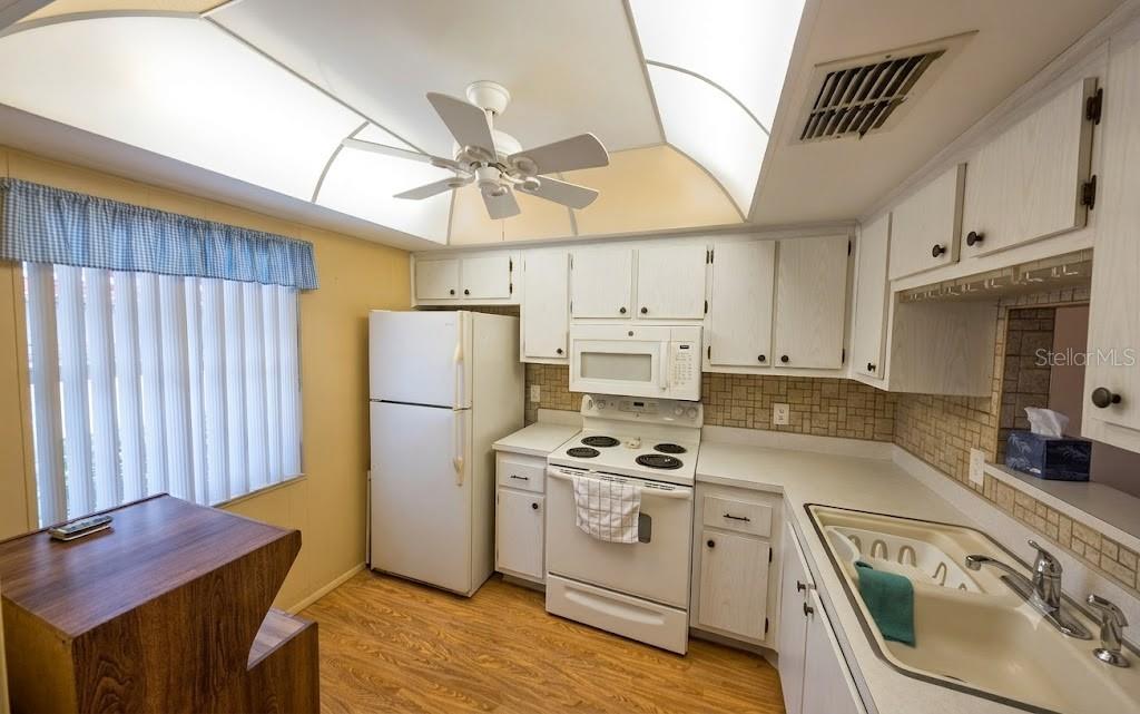 PINEWOOD VILLAGE CONDO - Residential