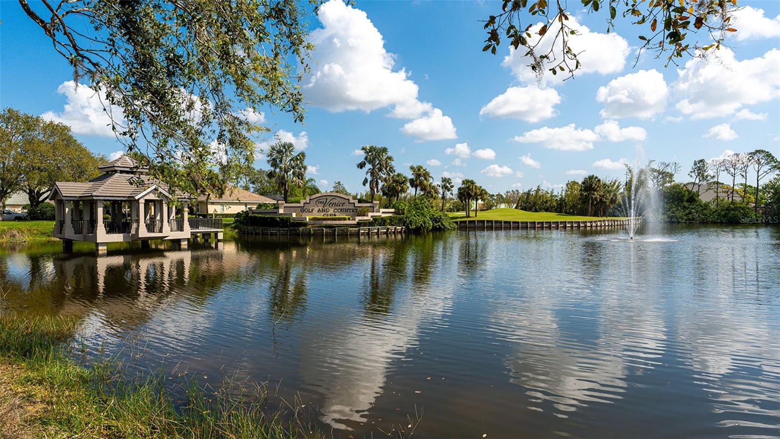 VENICE GOLF & CNTRY CLUB - Residential