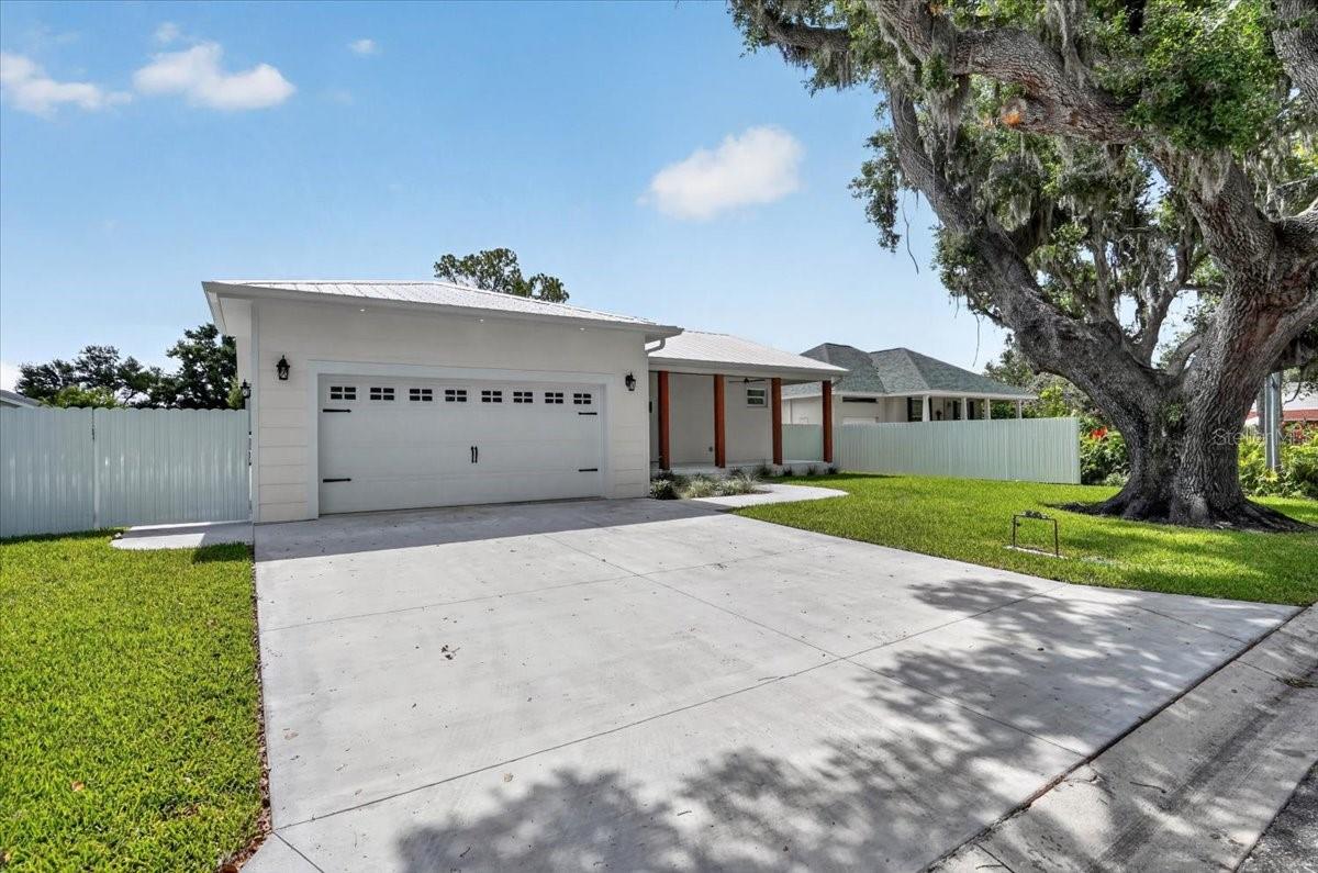 MRS JULIA ATZROTH'S ADDITION - Residential
