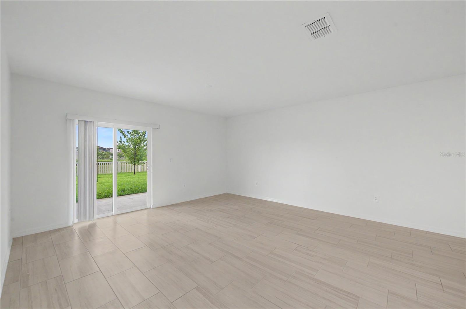 PARK EAST PH 1A - Residential