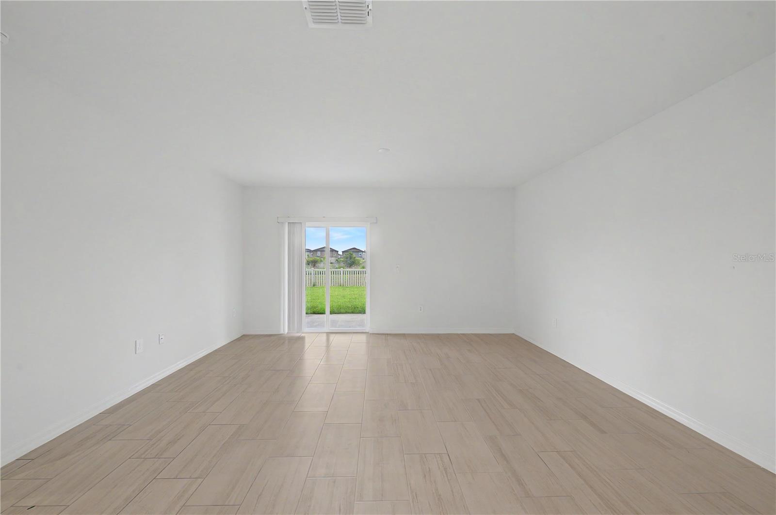 PARK EAST PH 1A - Residential