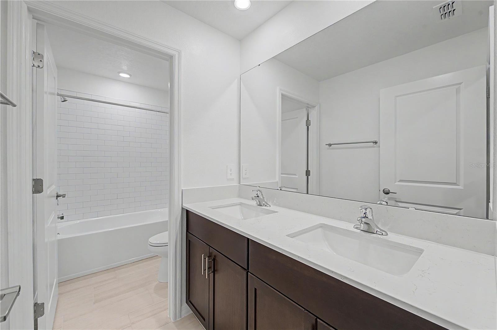 PARK EAST PH 1A - Residential