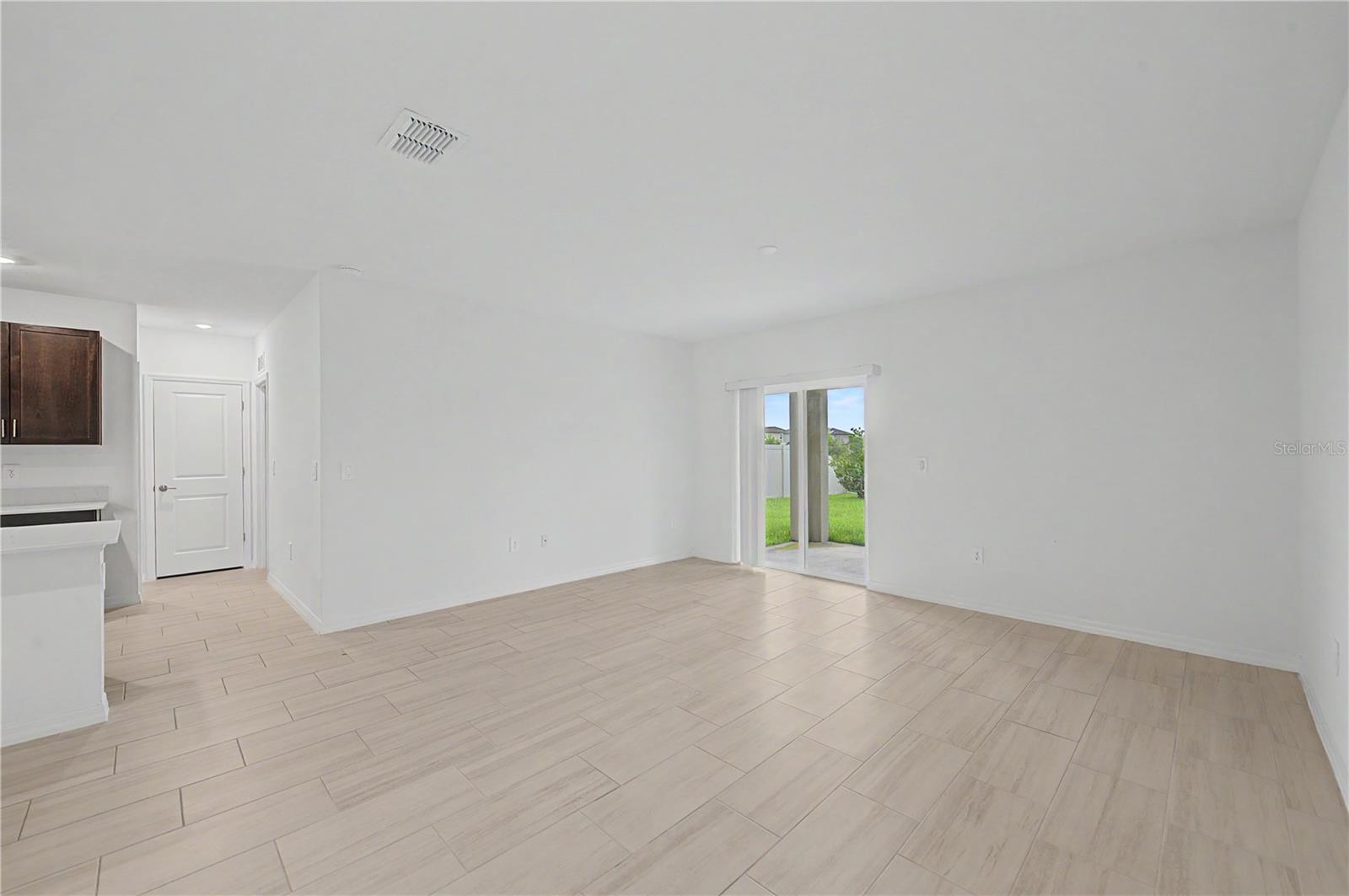 PARK EAST PH 1A - Residential