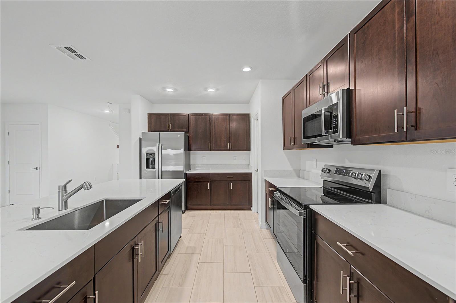 PARK EAST PH 1A - Residential