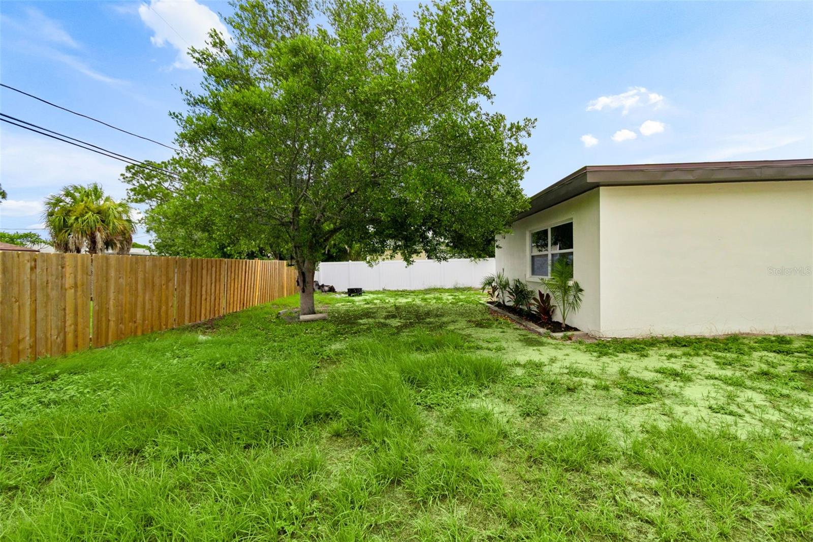 TERESA GARDENS - Residential