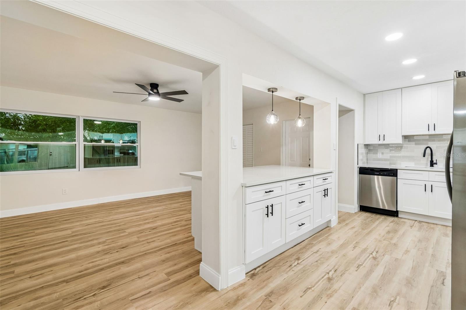 TERESA GARDENS - Residential