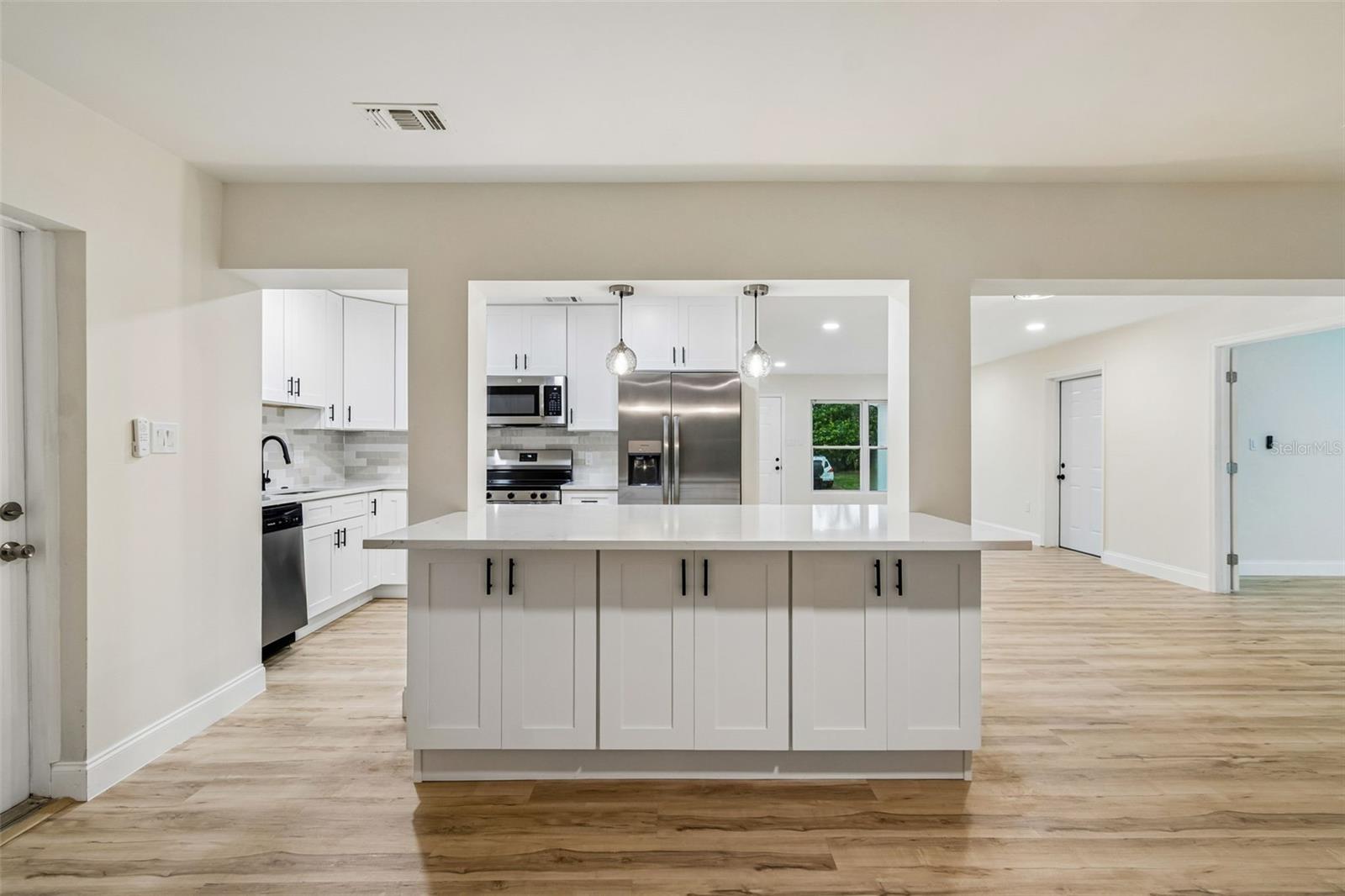 TERESA GARDENS - Residential