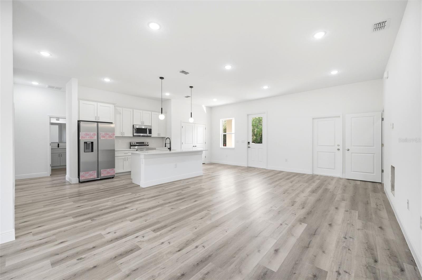 MARION OAKS UN 06 - Residential