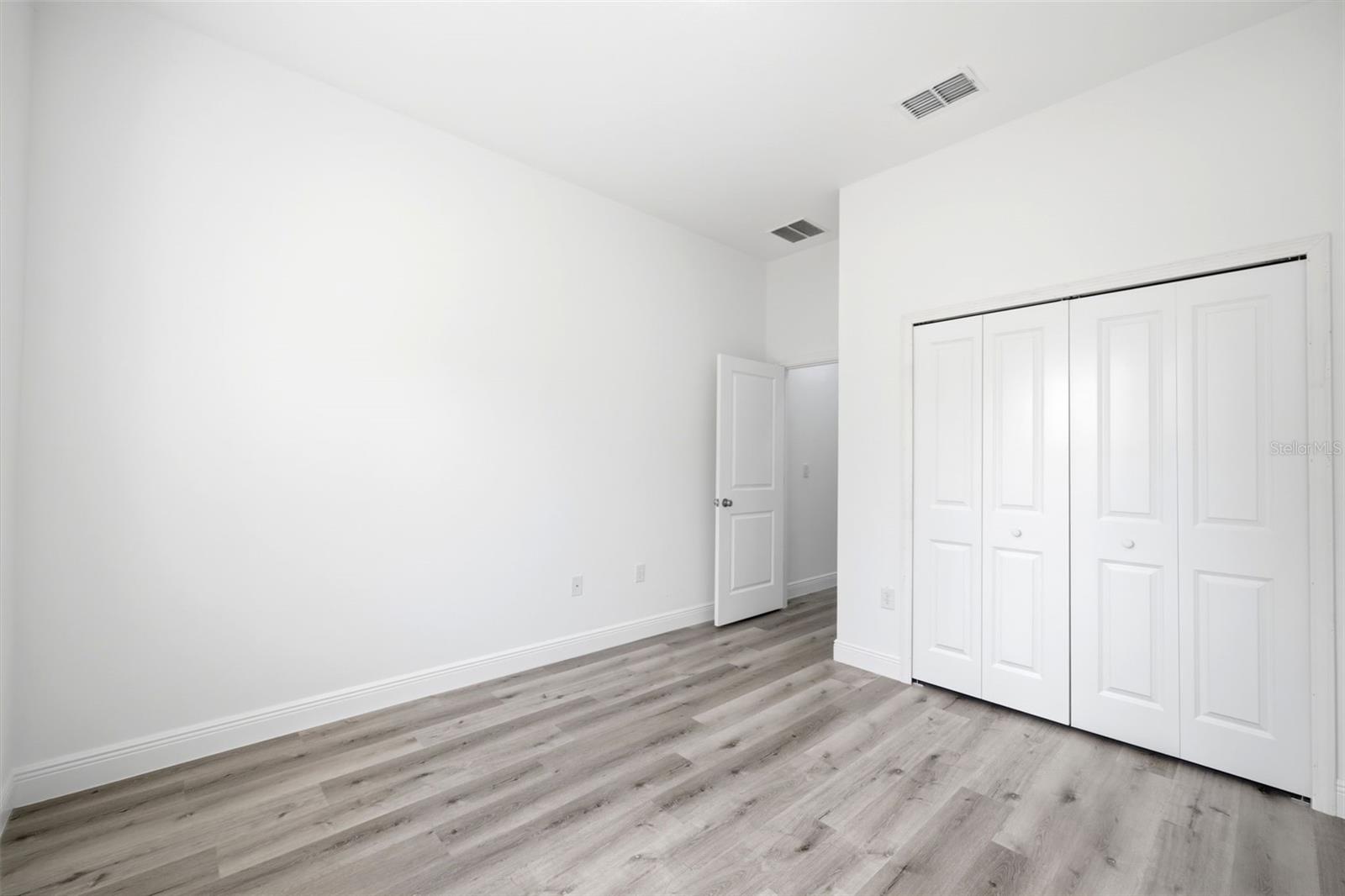 MARION OAKS UN 06 - Residential