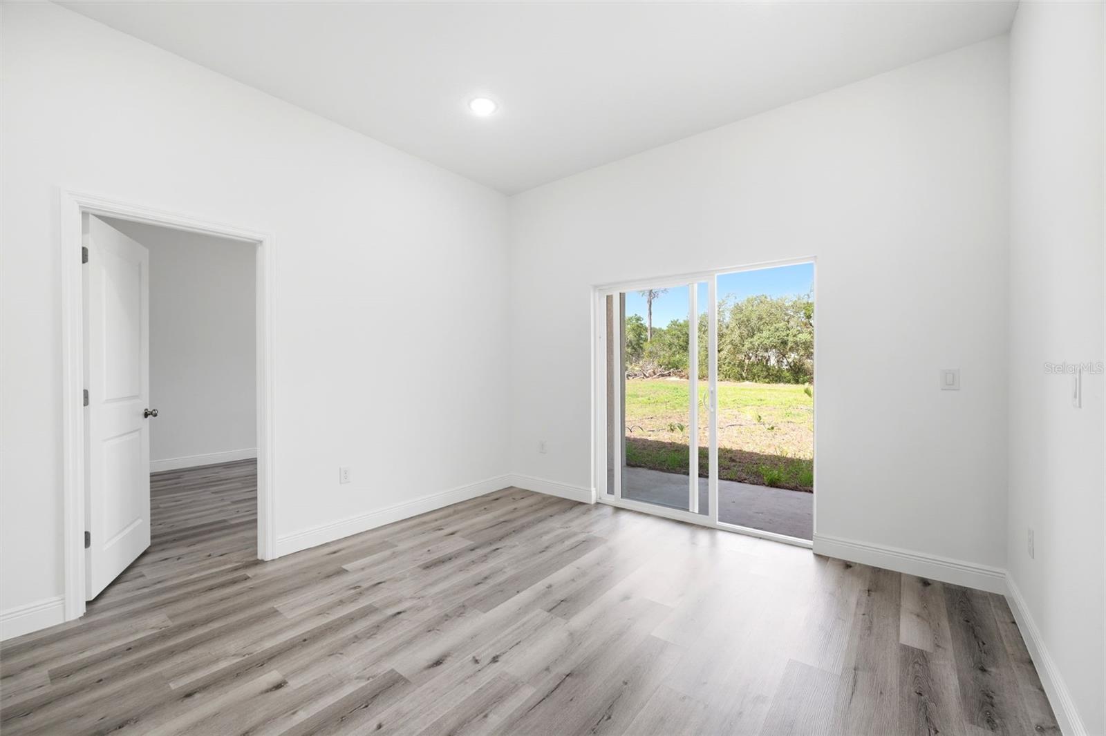 MARION OAKS UN 06 - Residential