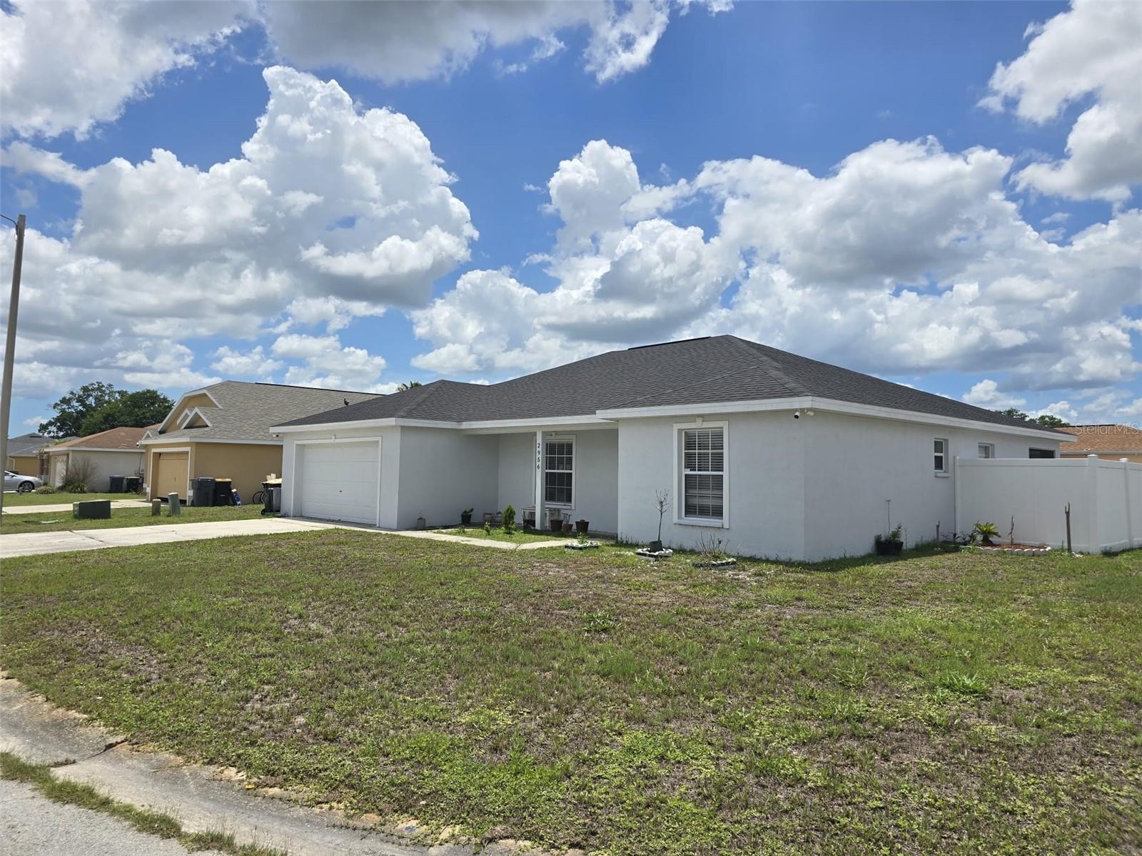 ENCLAVE/IMPERIAL LAKES - Residential