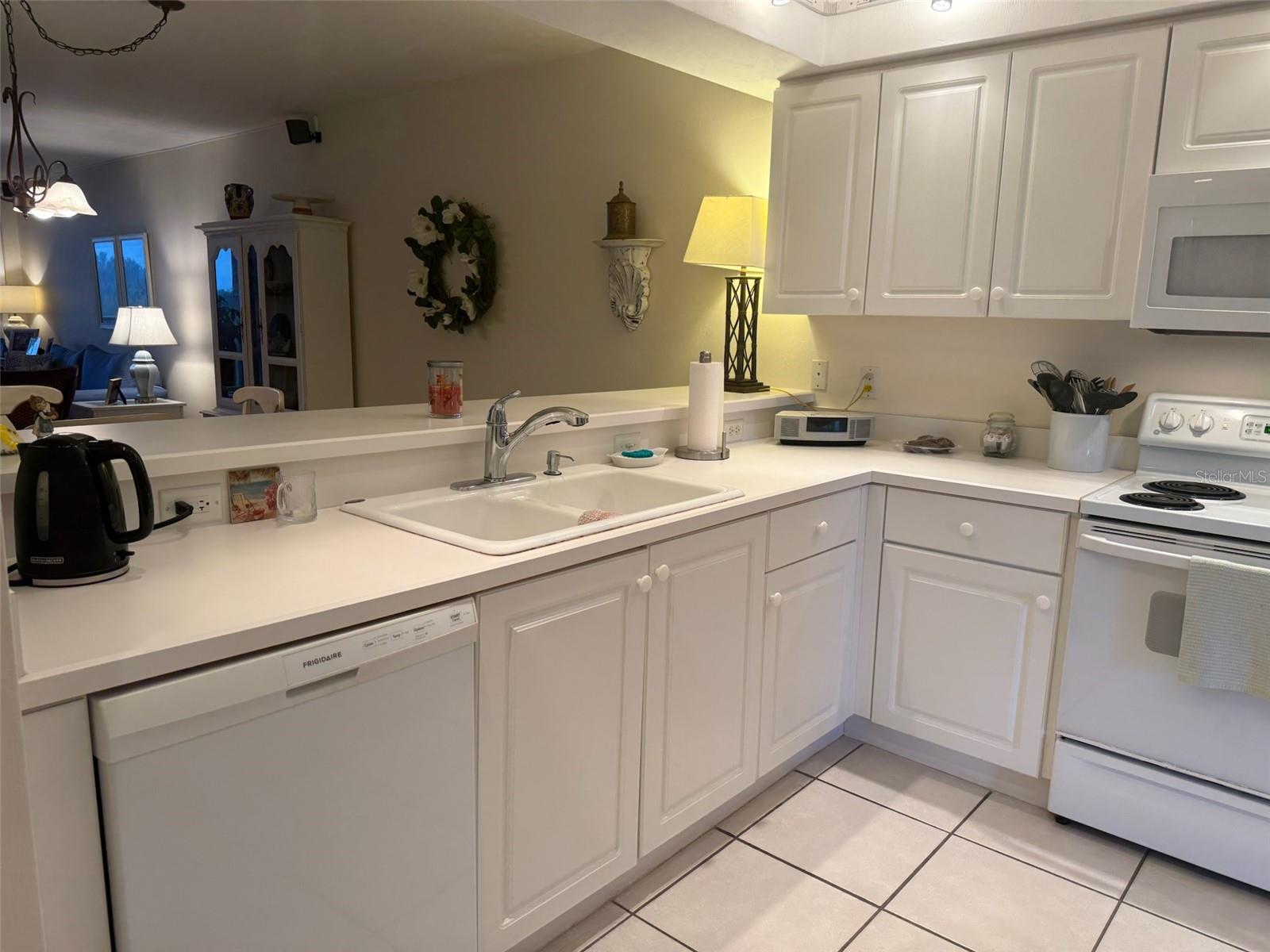 BOUCHELLE ISLAND CONDO - Residential Lease
