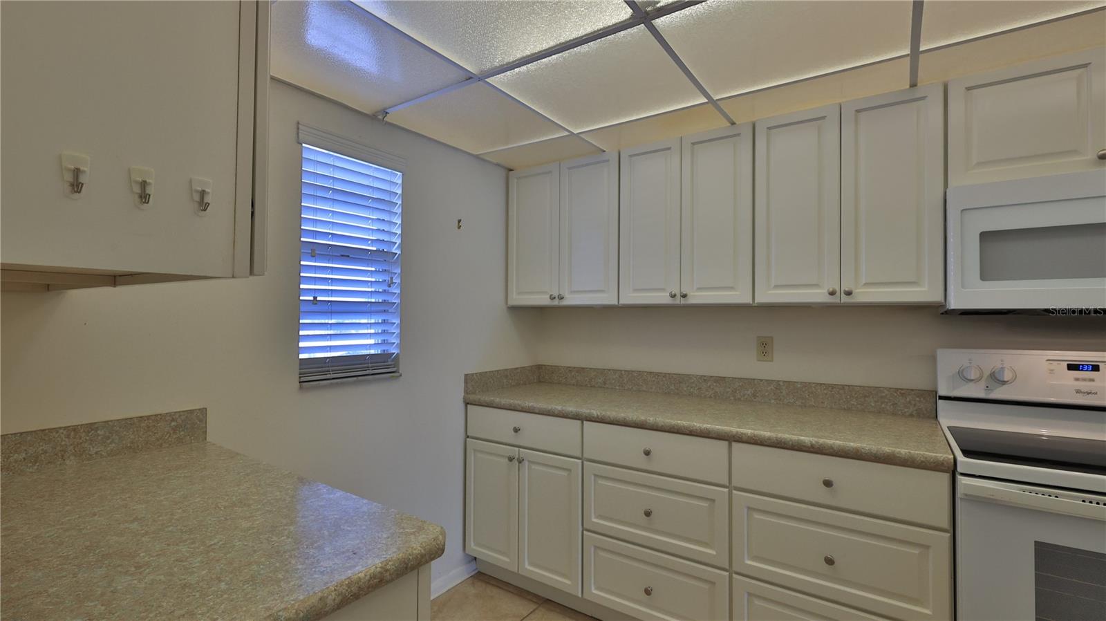 CAPTAINS QUARTERS - Residential