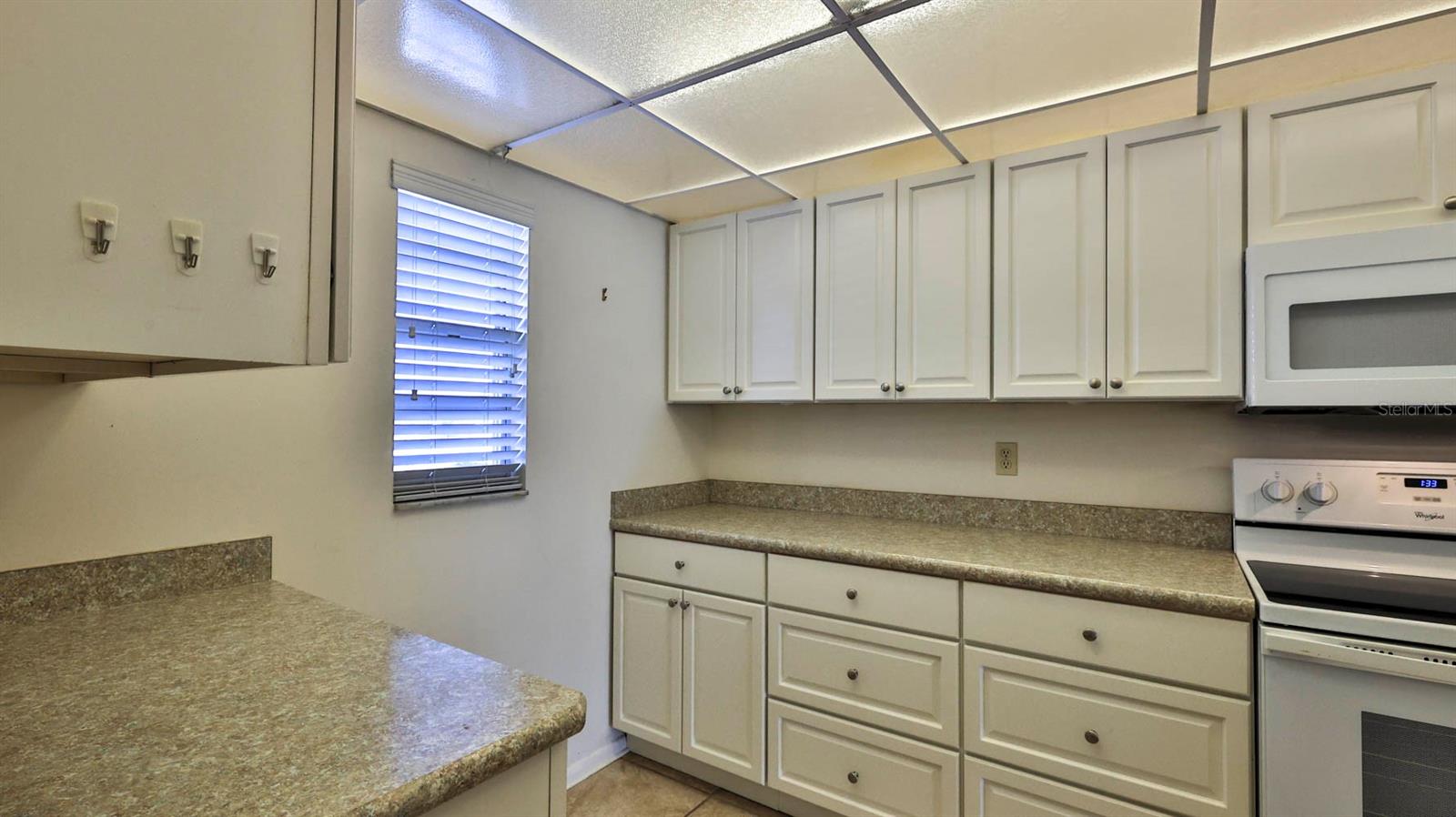 CAPTAINS QUARTERS - Residential