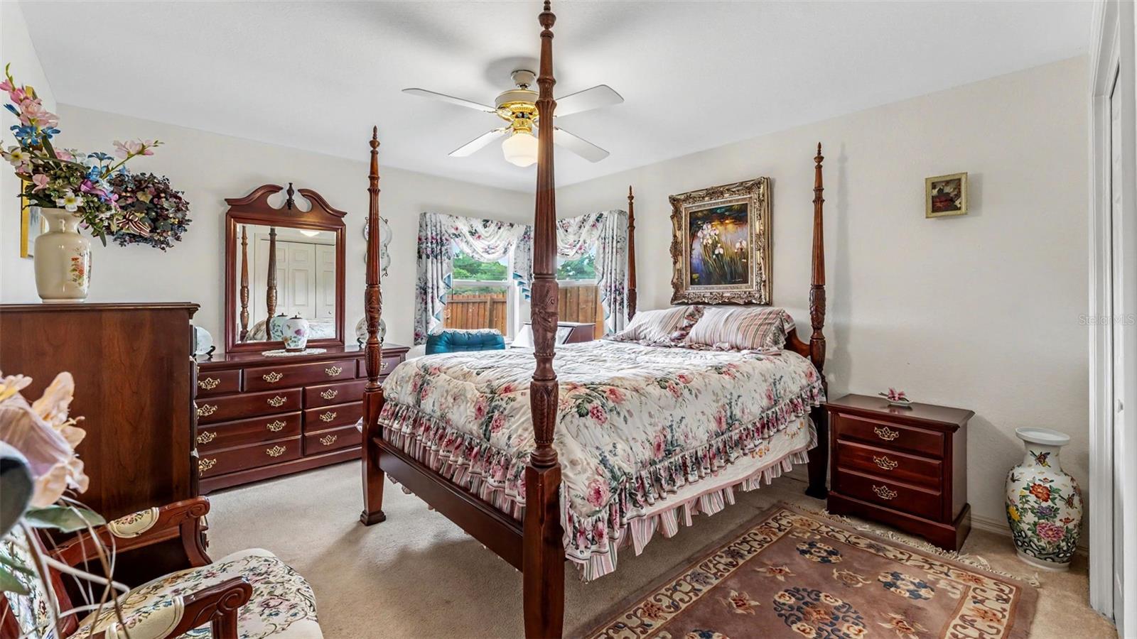HUNTERS RUN - Residential