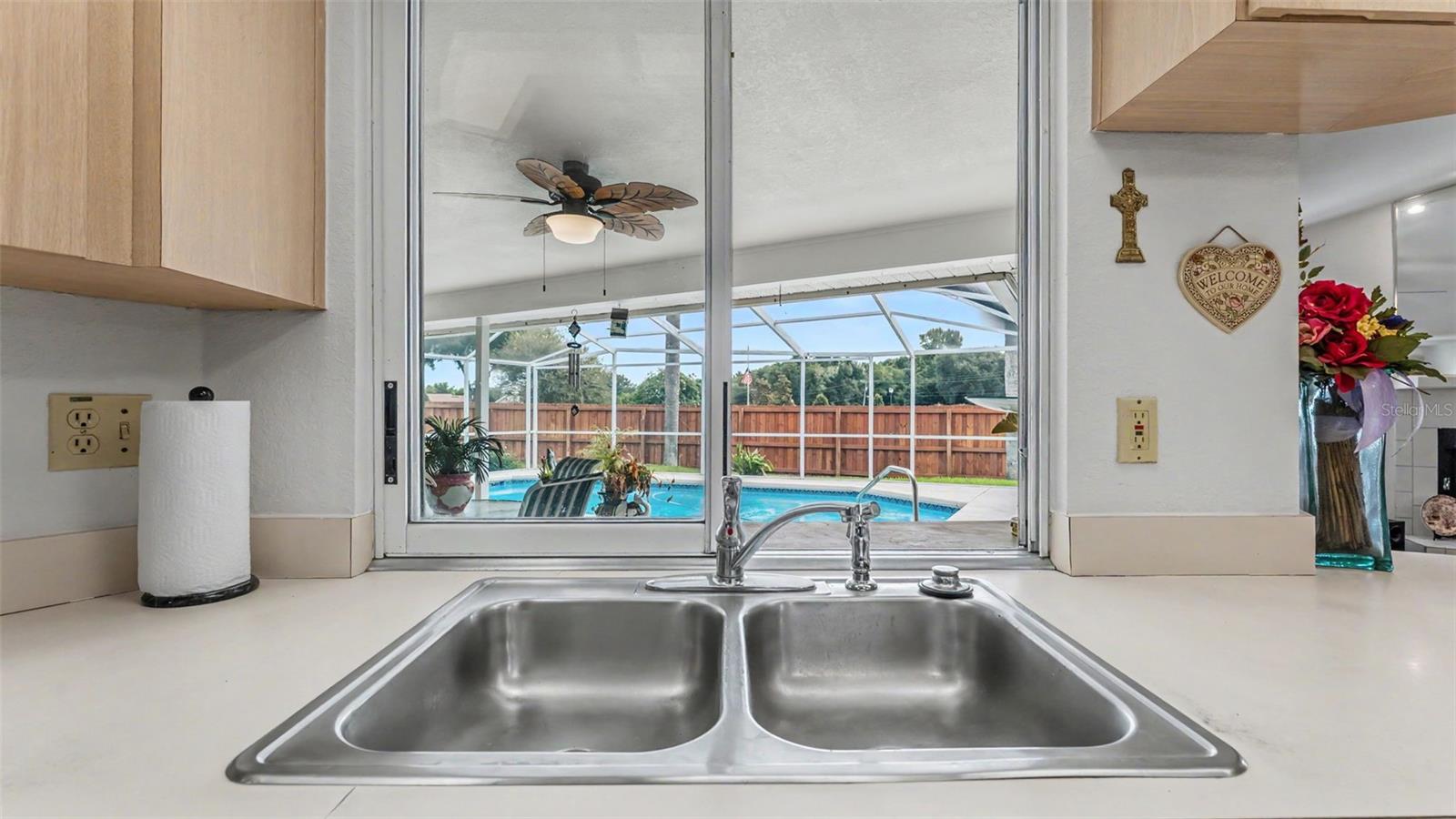 HUNTERS RUN - Residential