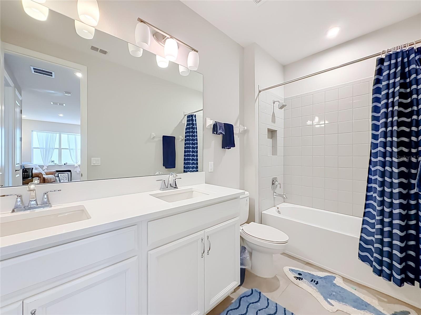 CRESTVIEW - Residential