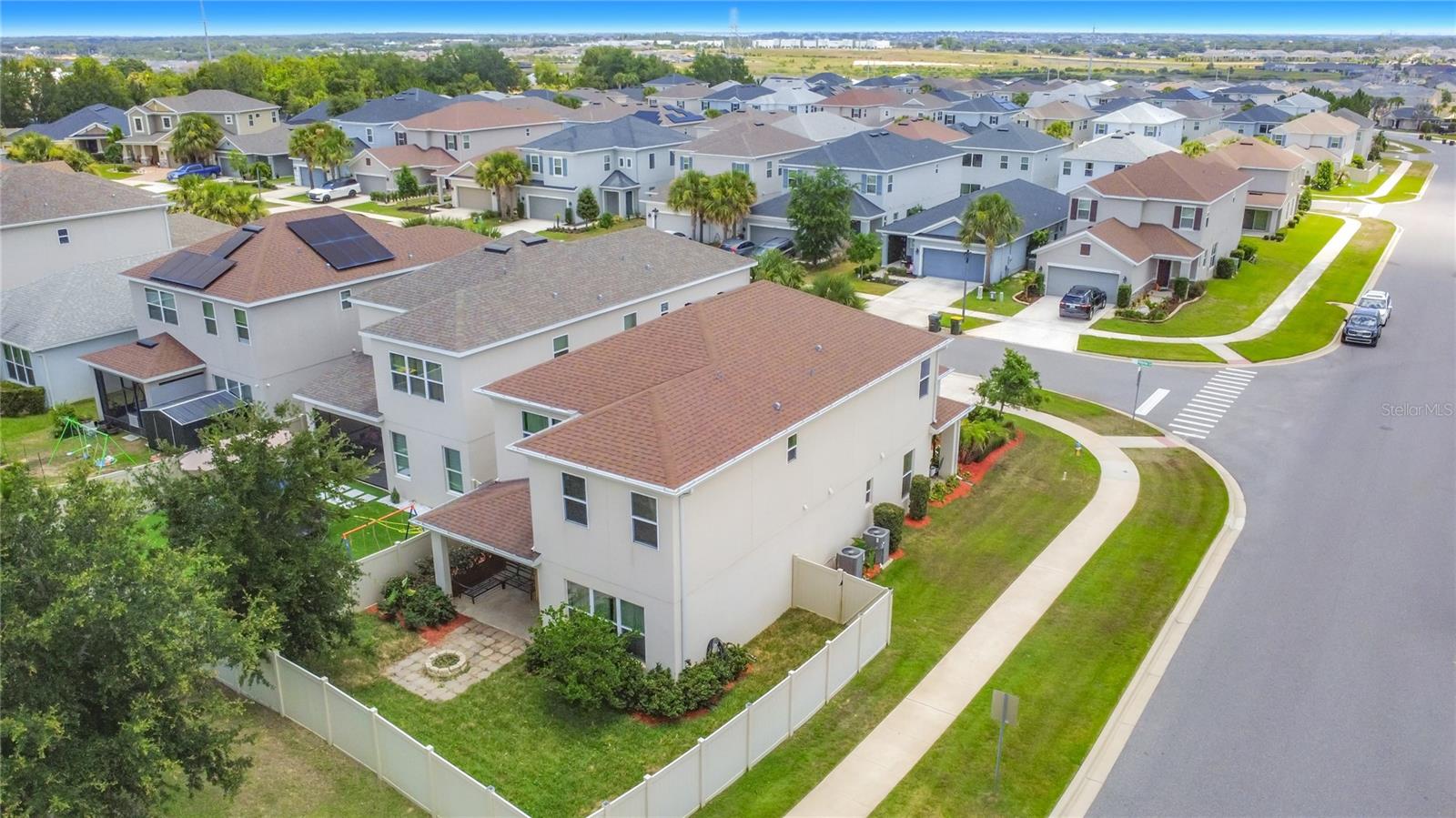 CRESTVIEW - Residential