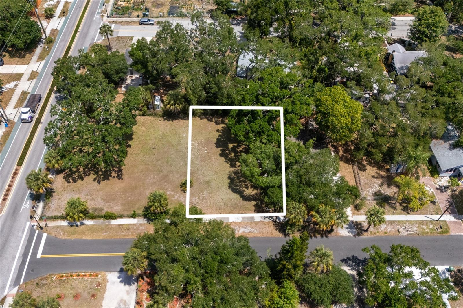 NORTH RIVERSIDE PARK - Land