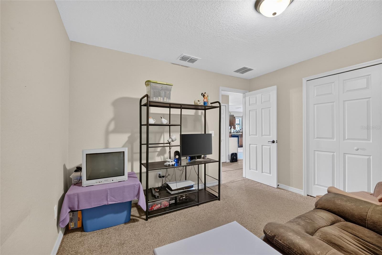 MARION OAKS UN 01 - Residential
