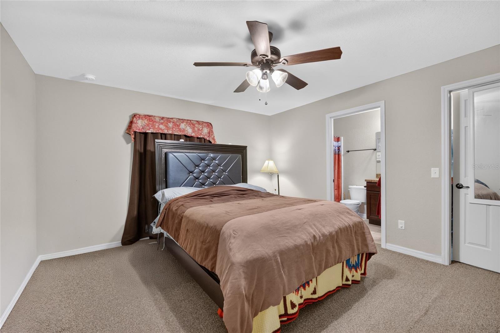 MARION OAKS UN 01 - Residential