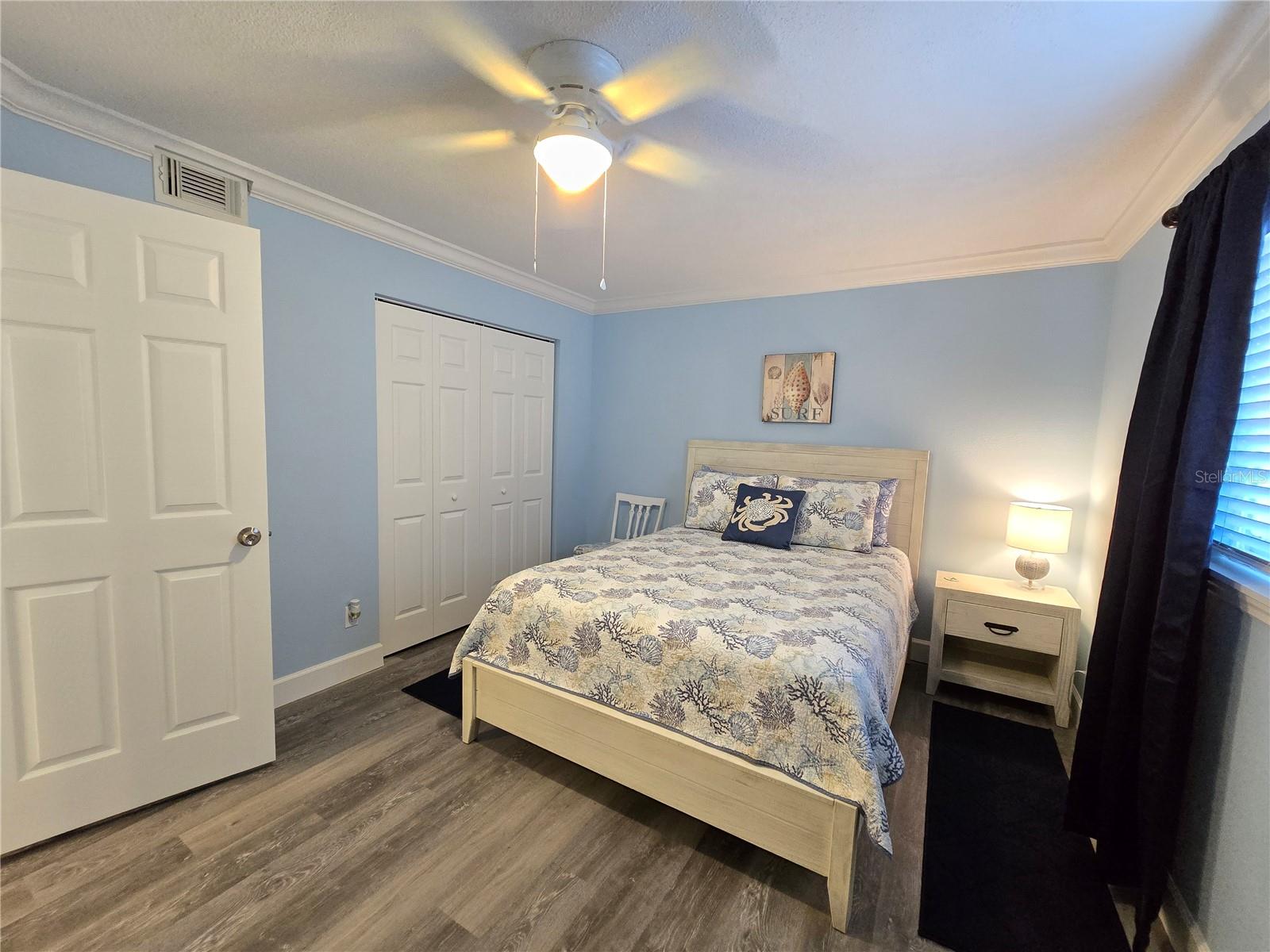 TROPICAL BREEZE CONDO - Residential