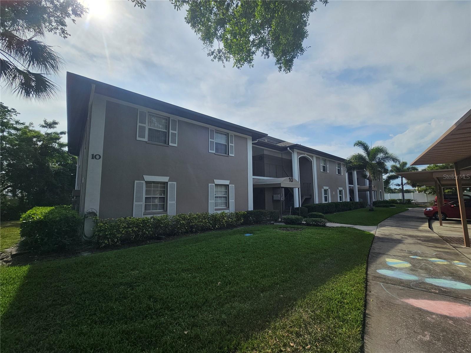 BAY OAKS CONDO - Residential