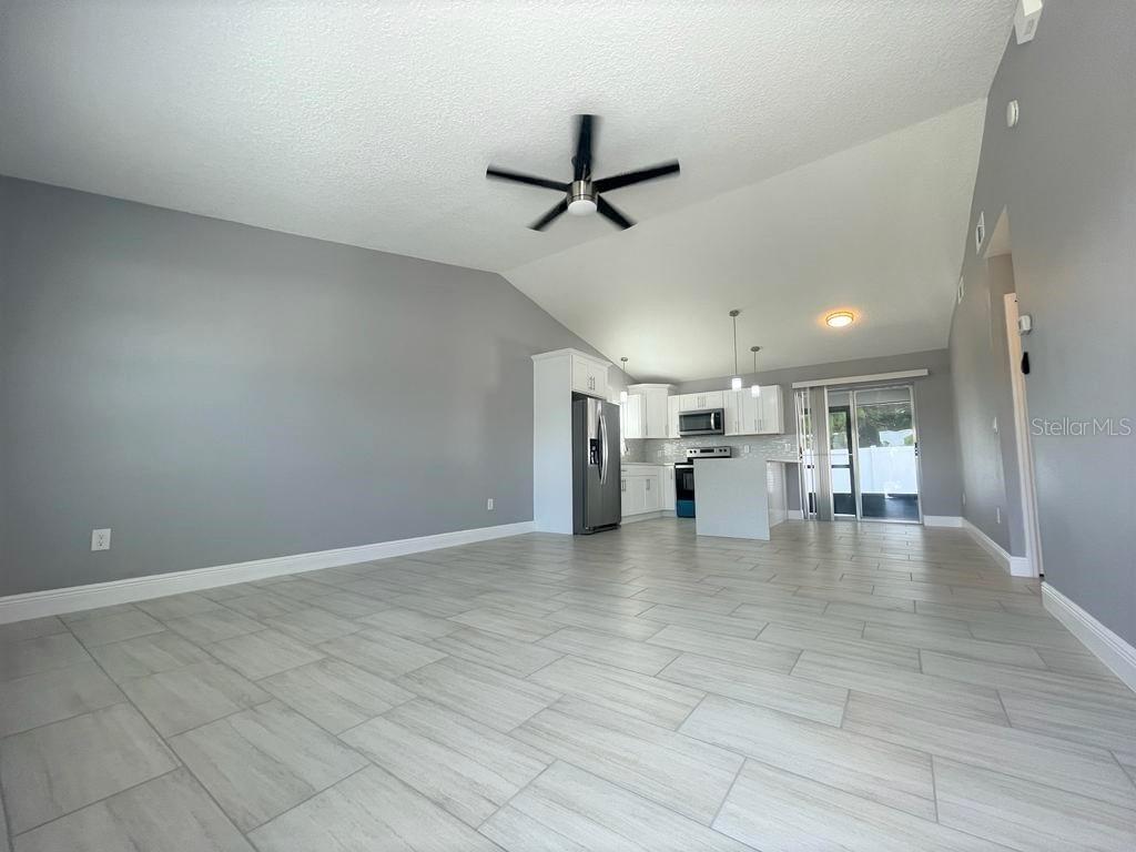 SEMINOLE LAND AND INV CO - Residential Lease
