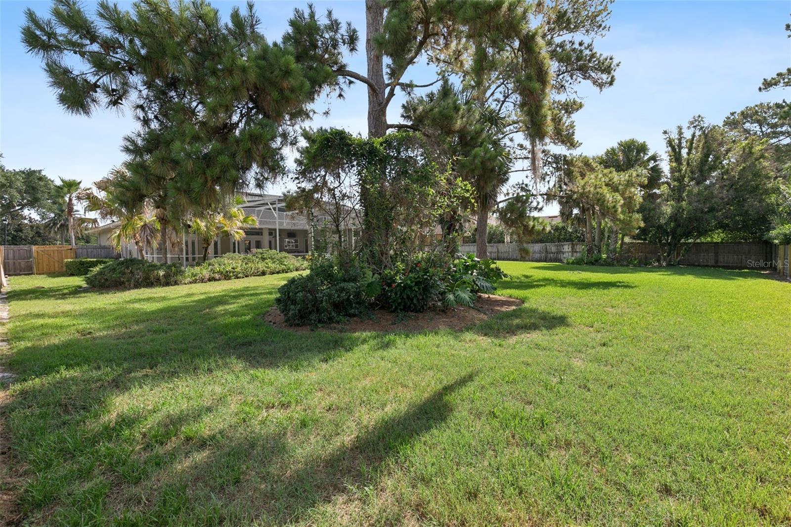 MEADOW BROOKE - Residential