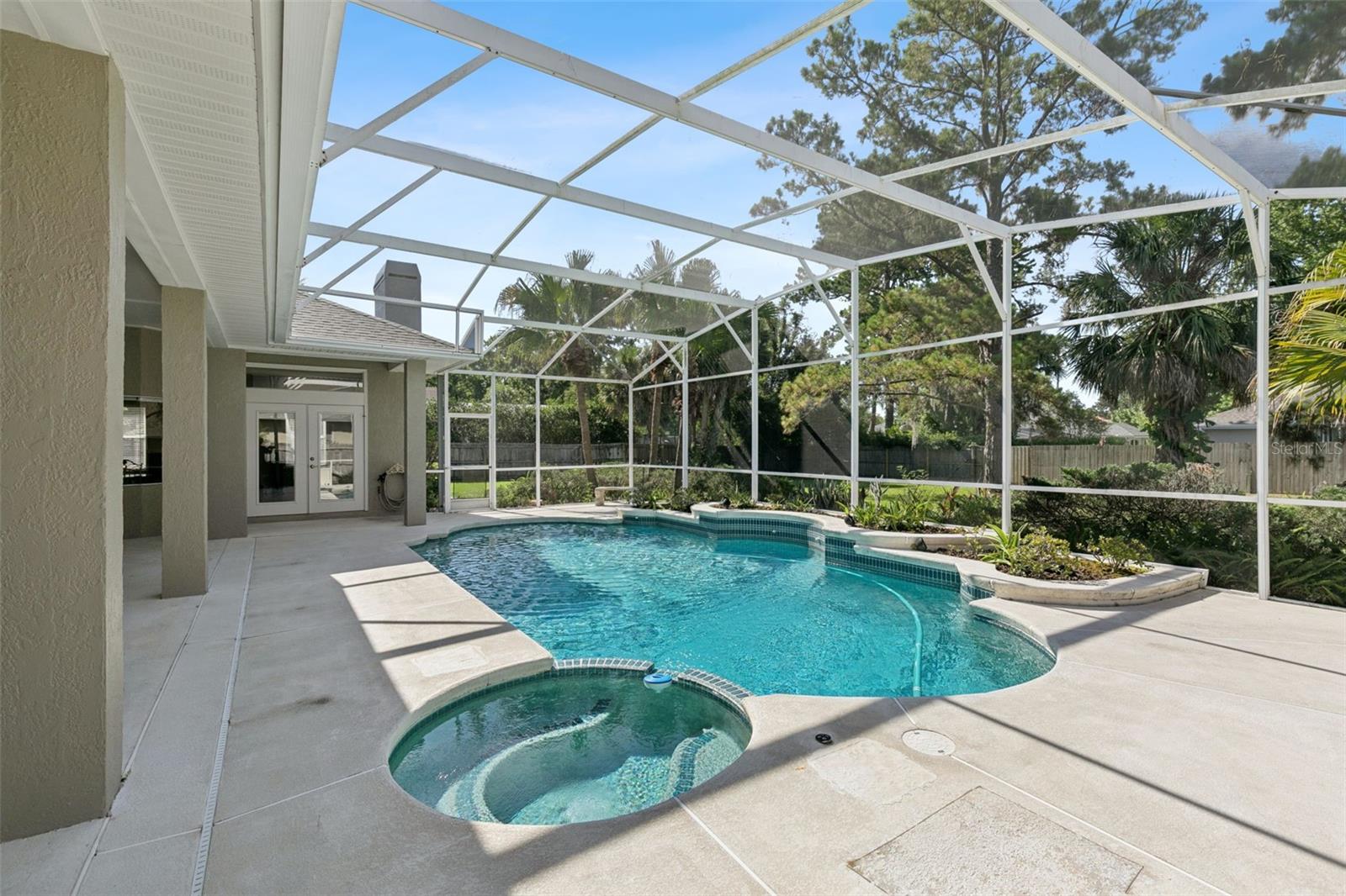 MEADOW BROOKE - Residential