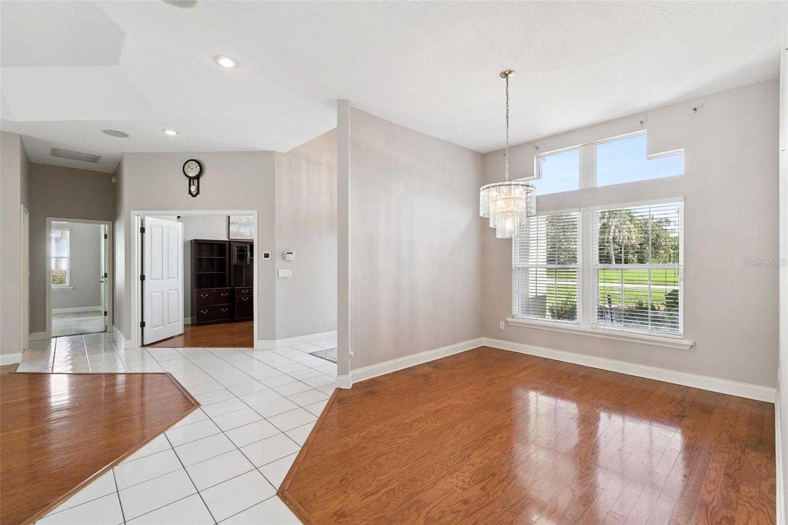 MEADOW BROOKE - Residential