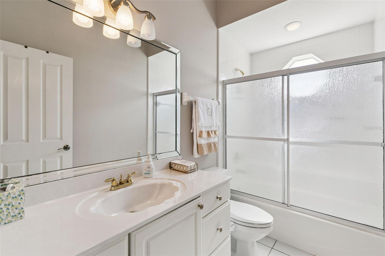 MEADOW BROOKE - Residential