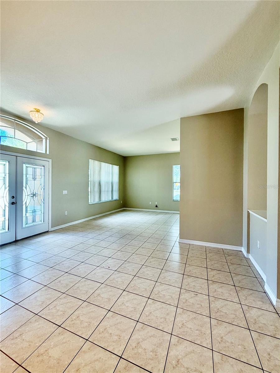 KEY VISTA - Residential Lease