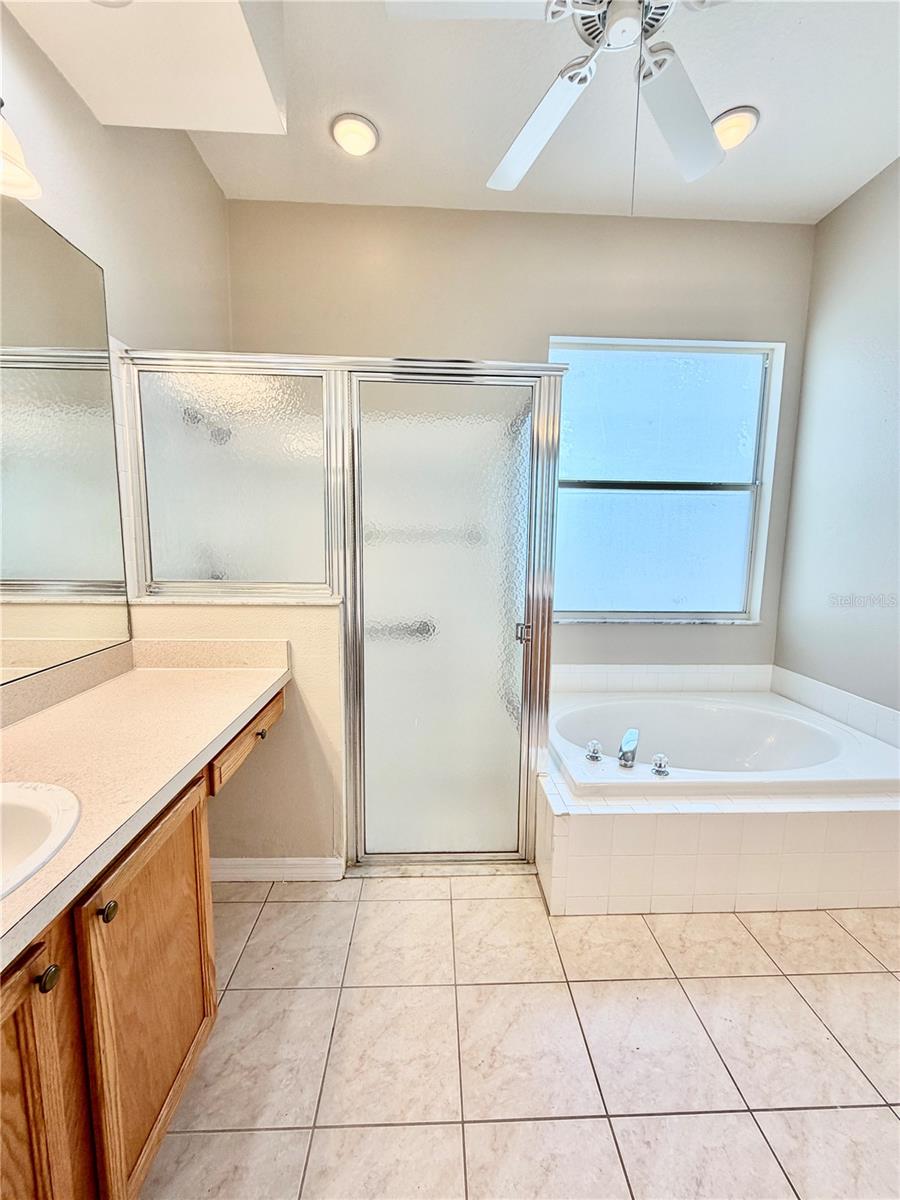KEY VISTA - Residential Lease
