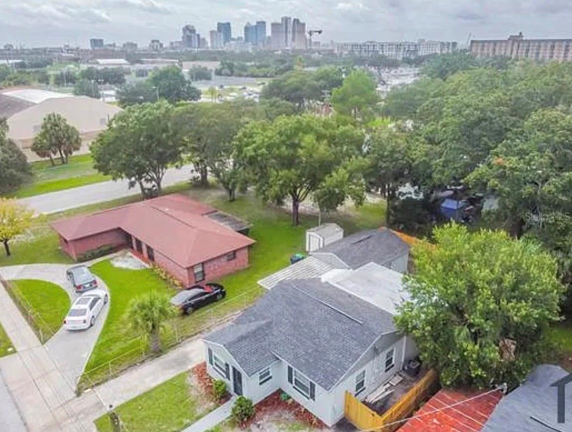 EL CERRO - Residential Lease