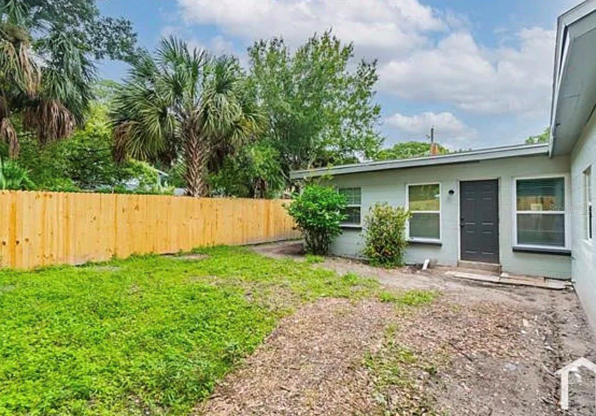 EL CERRO - Residential Lease
