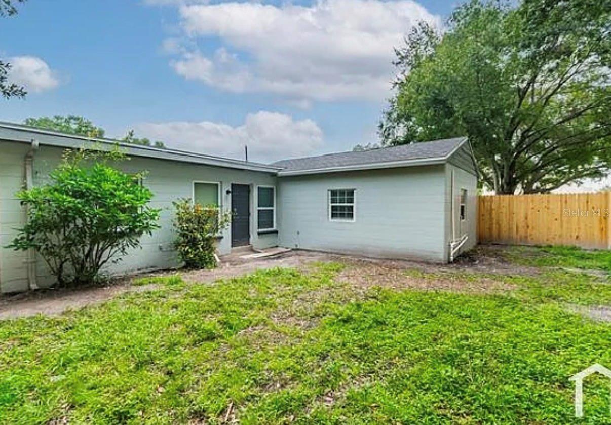 EL CERRO - Residential Lease